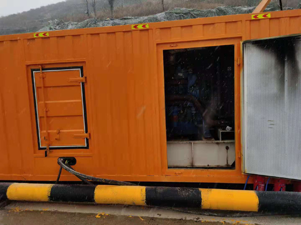 桦川出租发电机-船用柴油发电机的工作原理是怎么样的？