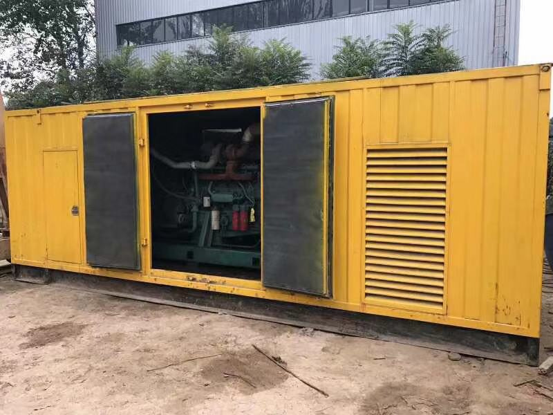 桦川柴油发电机组滤清器内充满机油但压力不足如何进行故障排查？