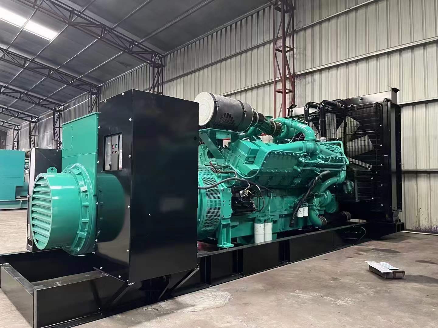 桦川如何降低 800kW 柴油发电机输出电流的波动？