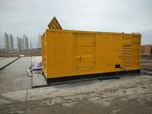 桦川合同中关于乙方责任导致工期延误的赔偿标准应该如何制定？