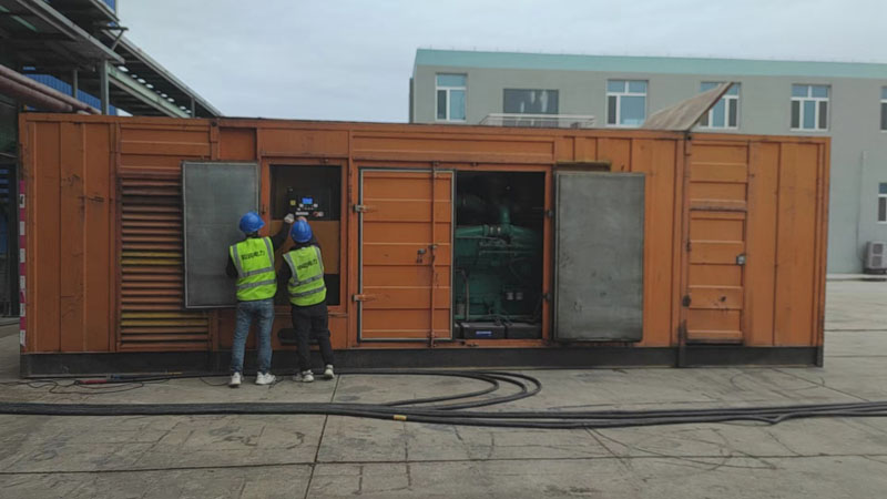 桦川如何检查柴油发电机组的机油油位？